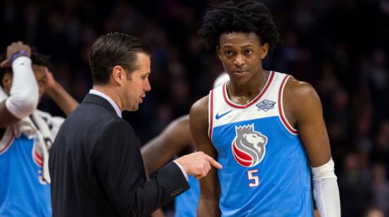 共同作用的 共同作用的