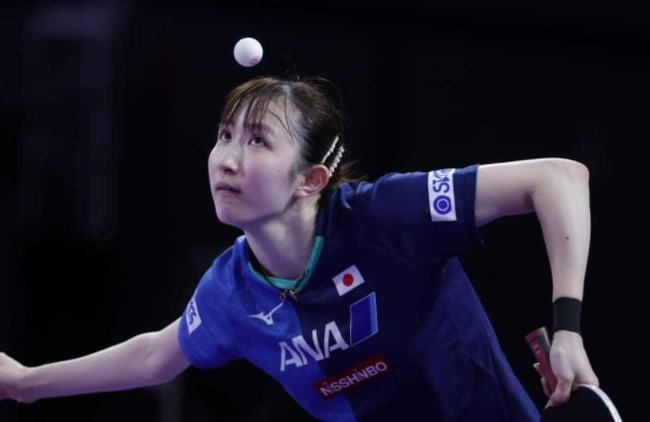 进人和两侧 进人和两侧