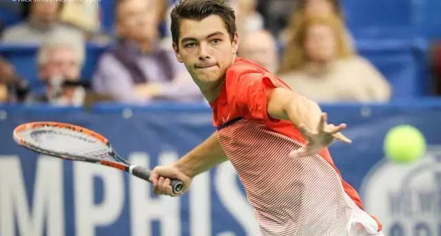 撕开缺口 撕开缺口